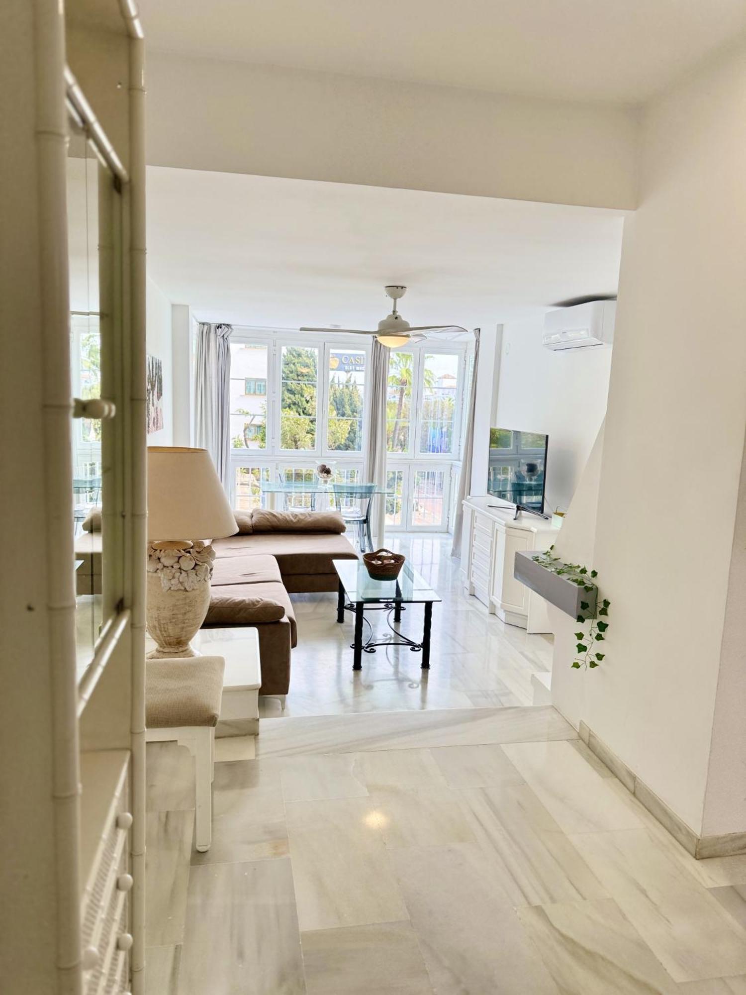 Apartemen En Puerto Banus Jardines Tropicales1 *