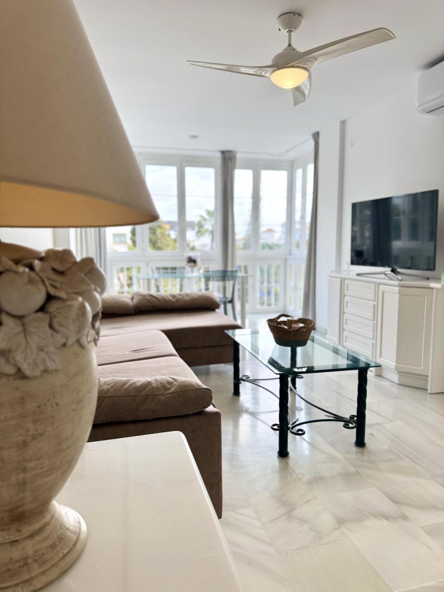 Apartemen En Puerto Banus Jardines Tropicales1 *
